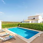 Villa Cala Llonga * Cala Llonga (Menorca)