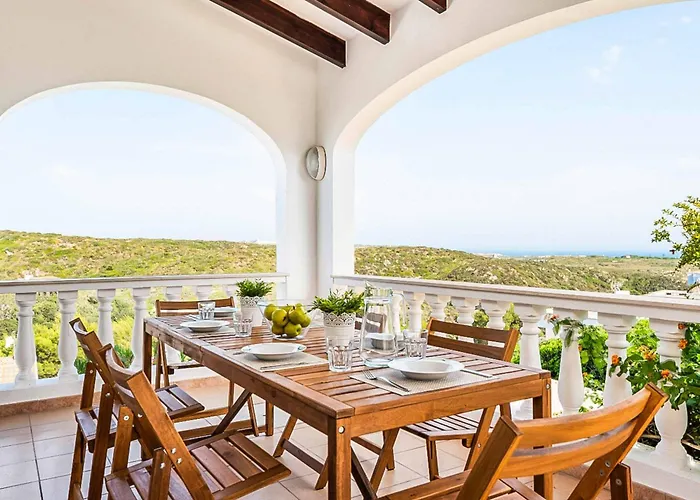 Villa Cala Llonga Villa Cala Llonga (Menorca)